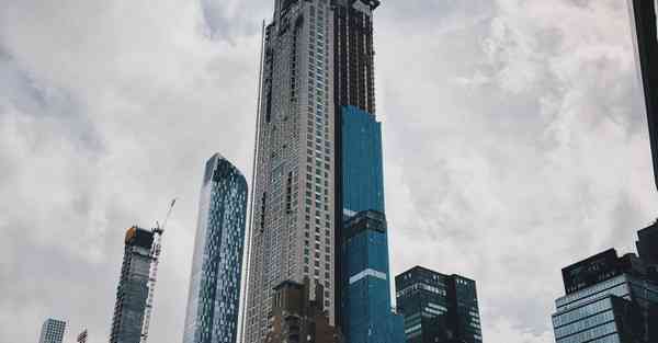 英国女王AI还原技术