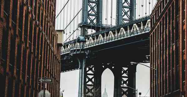 日本生产擦玻璃智能机器人