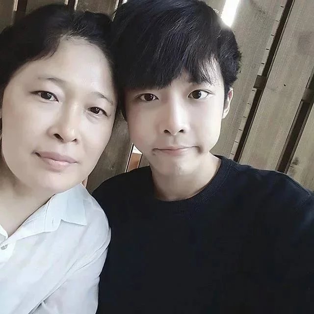 毛瑾林承